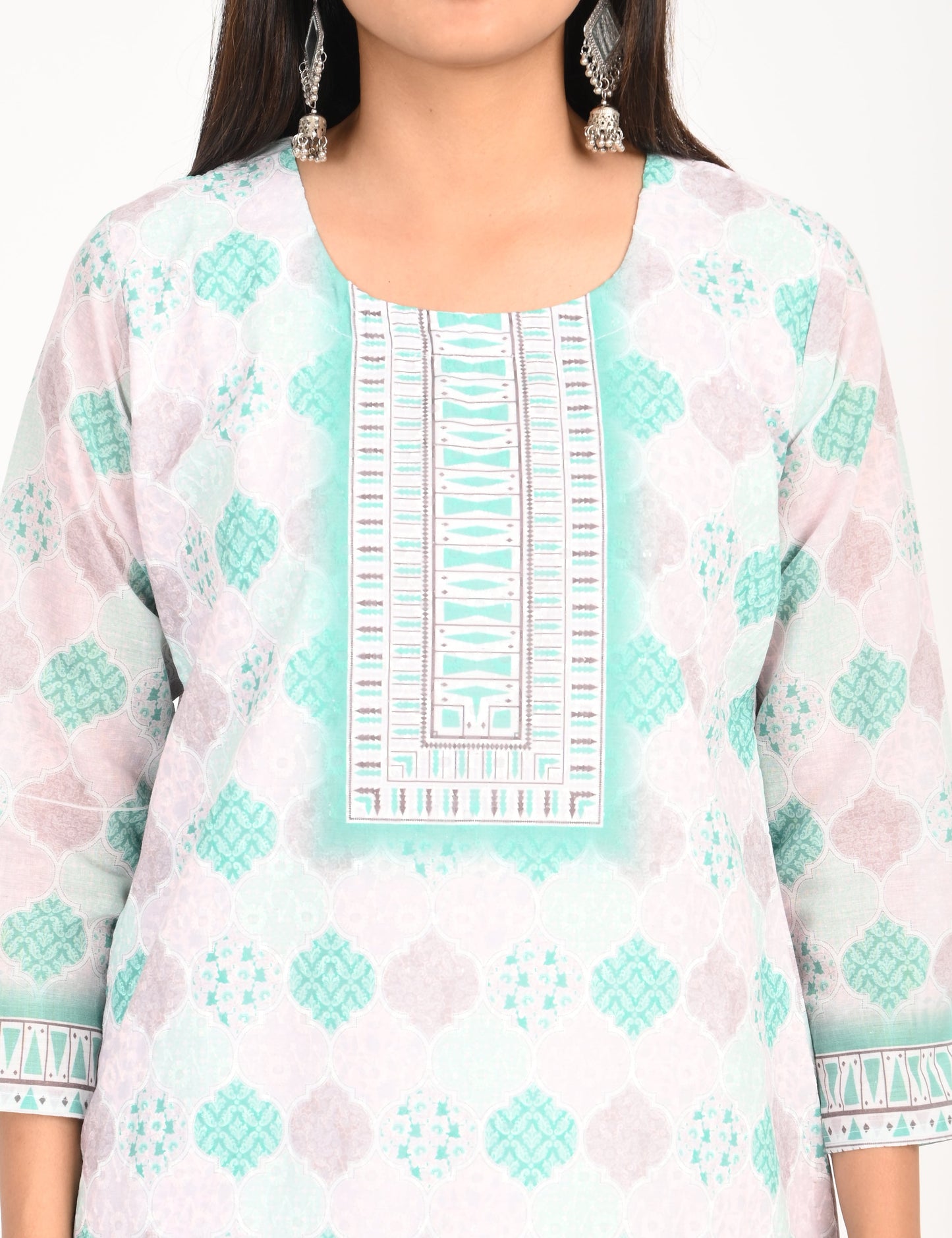 ONVIEW | 527 | COTTON CHIKANKARI WORK WITH DIGITAL PRINT