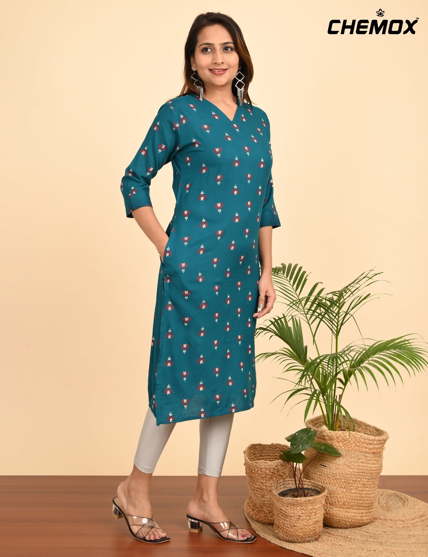 CHEMOX | 306 | ROUND NECK WITH POCKET