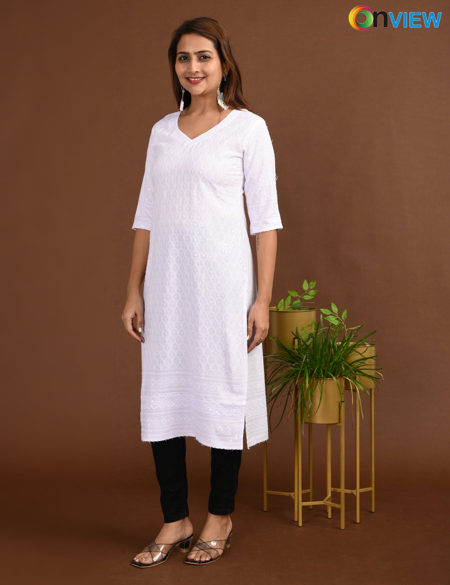 ONVIEW | 1748 | CHIKANKARI DESIGN NECK