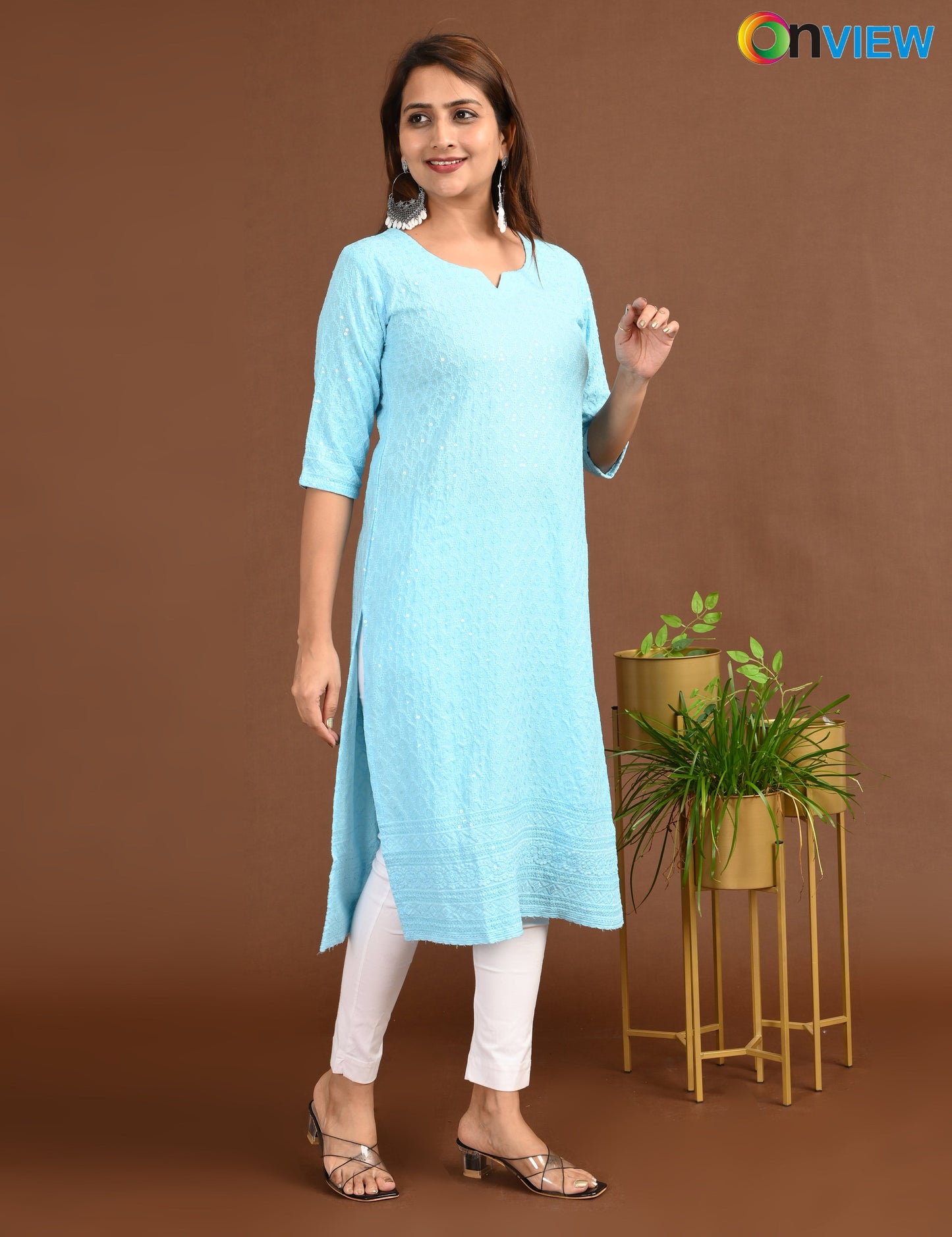 ONVIEW | 1751 | CHIKANKARI DESIGN NECK