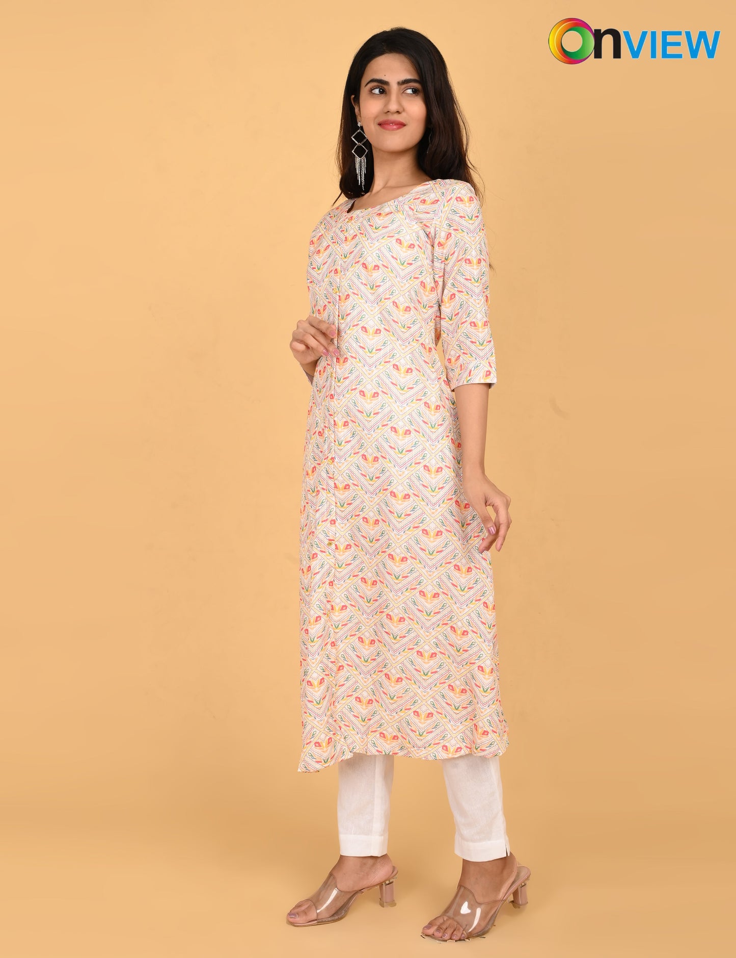 ONVIEW | 1467 | A LINE SEQUENCE