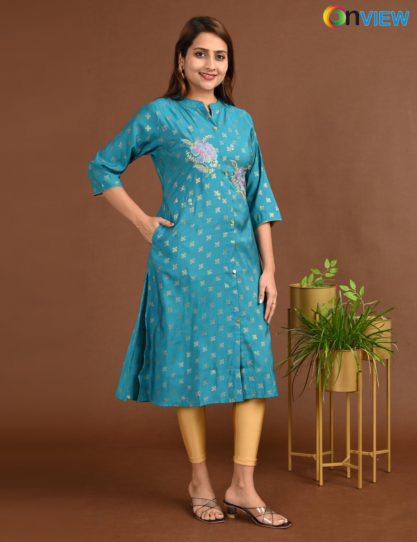 ONVIEW | 1679 | SILK A LINE SIDE OPEN WITH EMBROIDERY