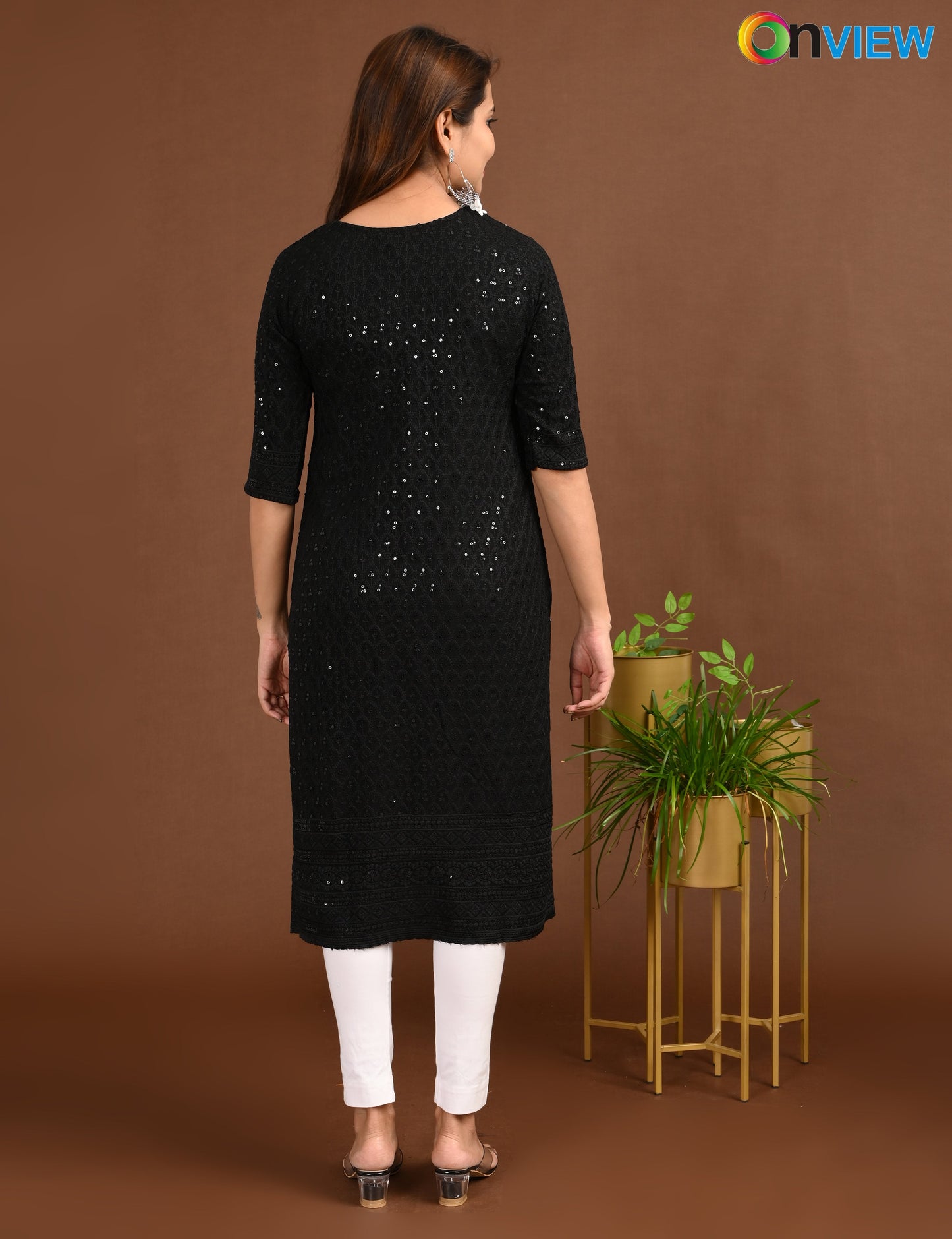 ONVIEW | 1745 | CHIKANKARI DESIGN NECK